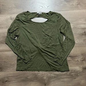 New womens top. Open back